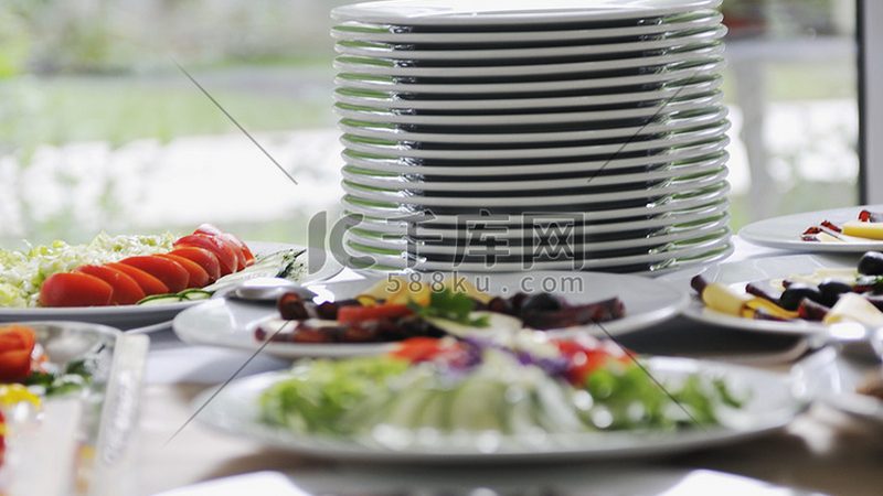团餐食材配送代理，如何选择合适报价单？**